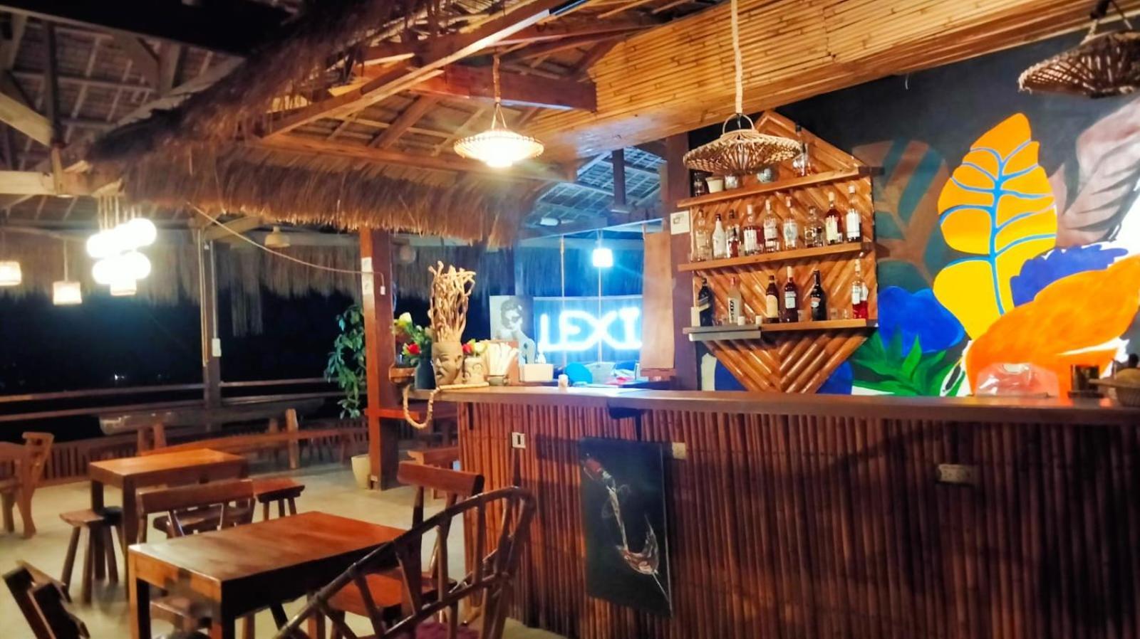 Lexias And Workingspace El Nido